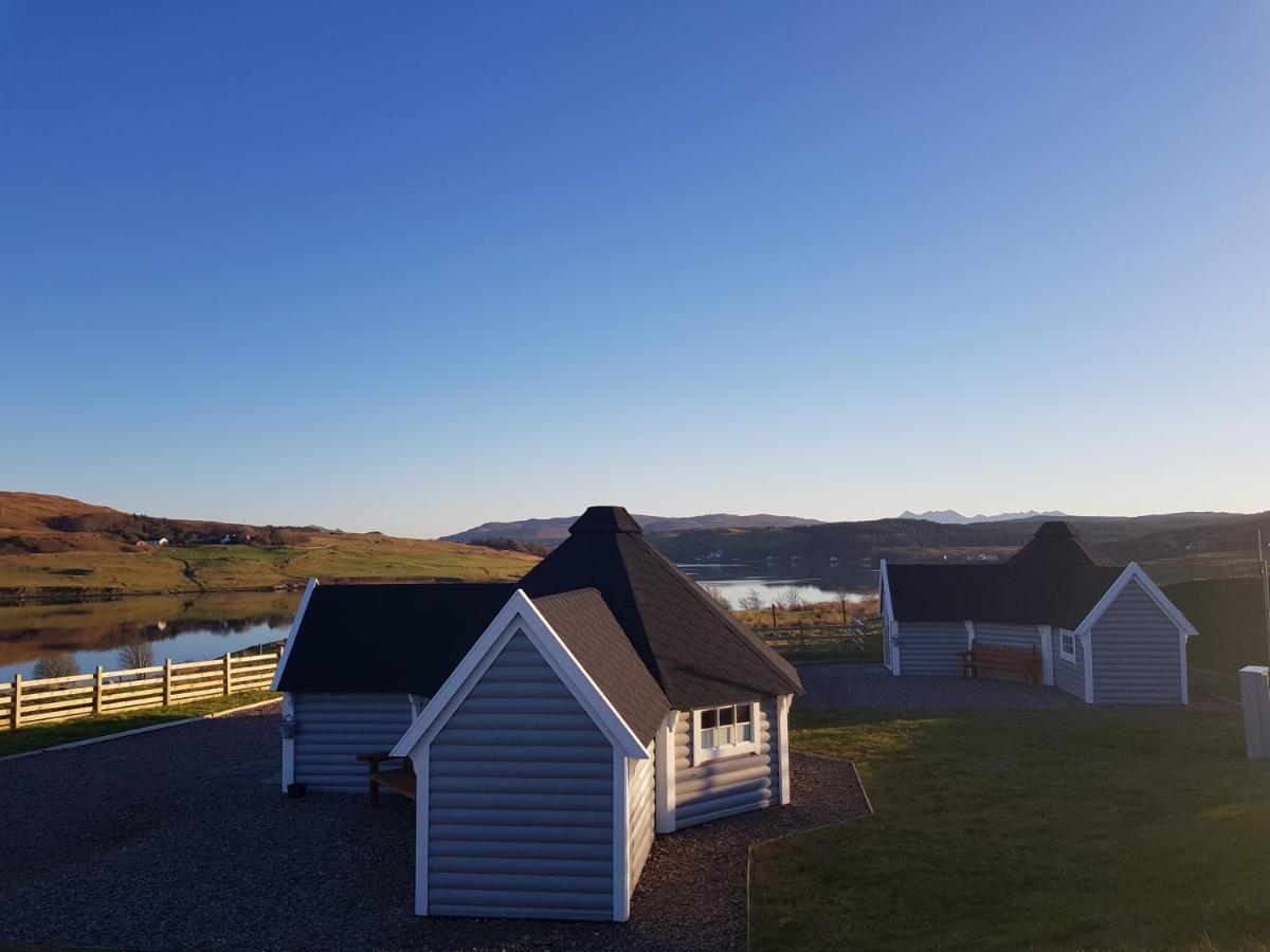 Skye Cabins Skeabost Luaran gambar